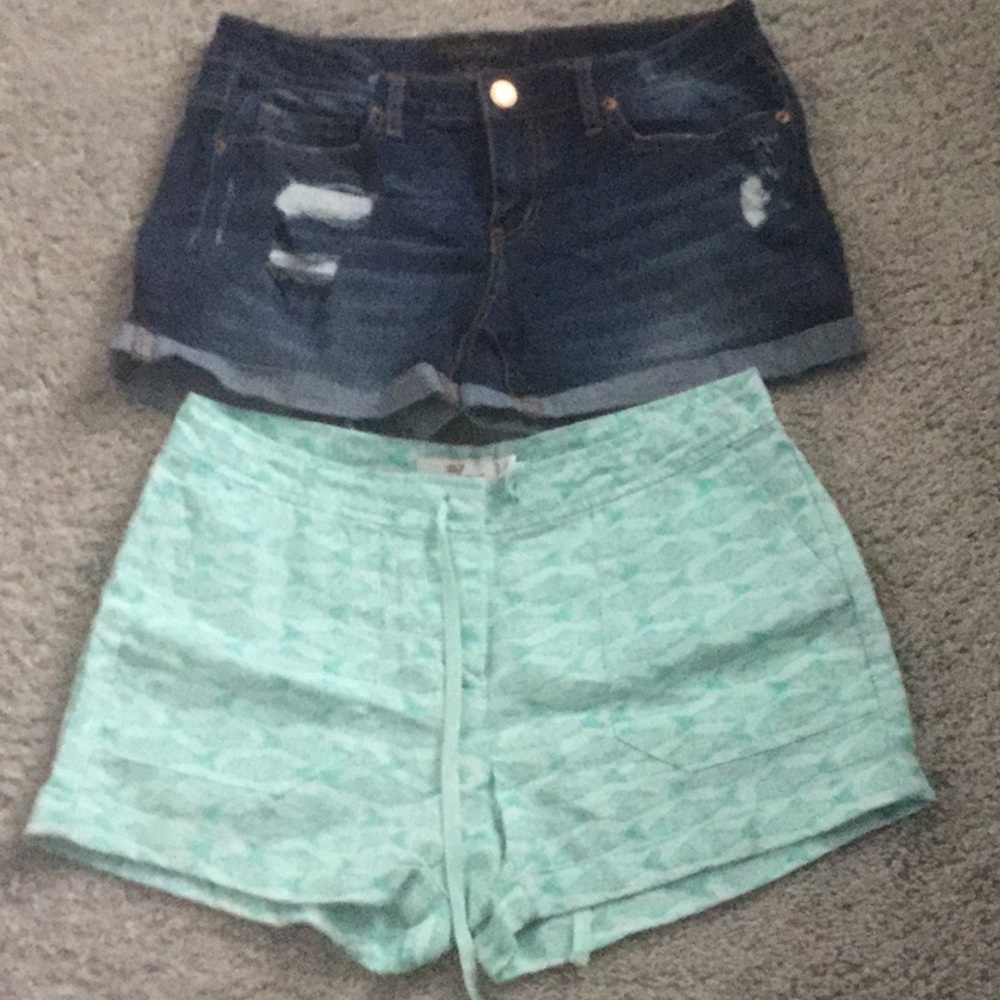 Aeropostale Jean short and vineyard vine shorts.Size 4